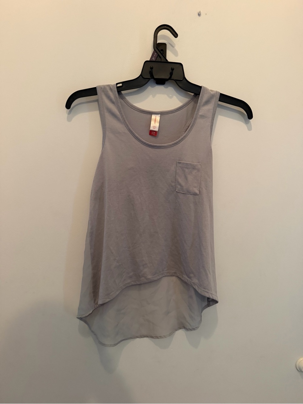 No Boundaries Light Gray High-Low Pocket Tank